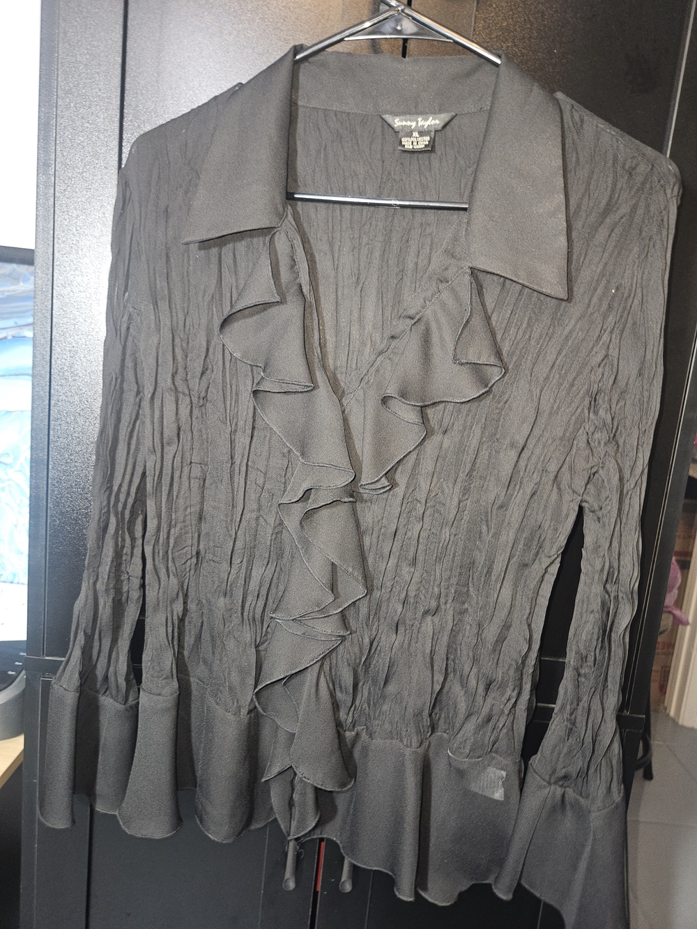 Sunny Taylor Black Ruffle-Front Long Sleeve Blouse